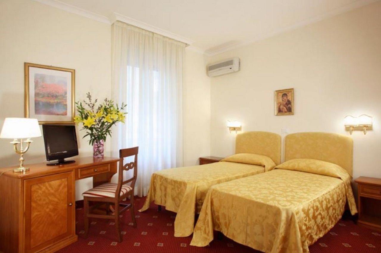 Gh Hotel San Giusto Rome Luaran gambar