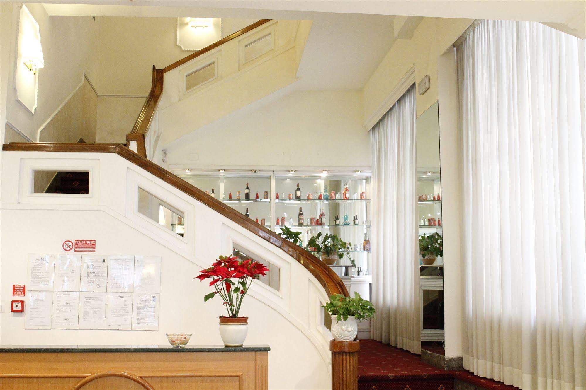 Gh Hotel San Giusto Rome Luaran gambar